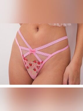NWT For Live & Lemon Delicate Pink Strappy Floral Thong